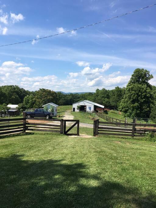The Ranch In Mt Airy Villa Mount Airy Eksteriør bilde